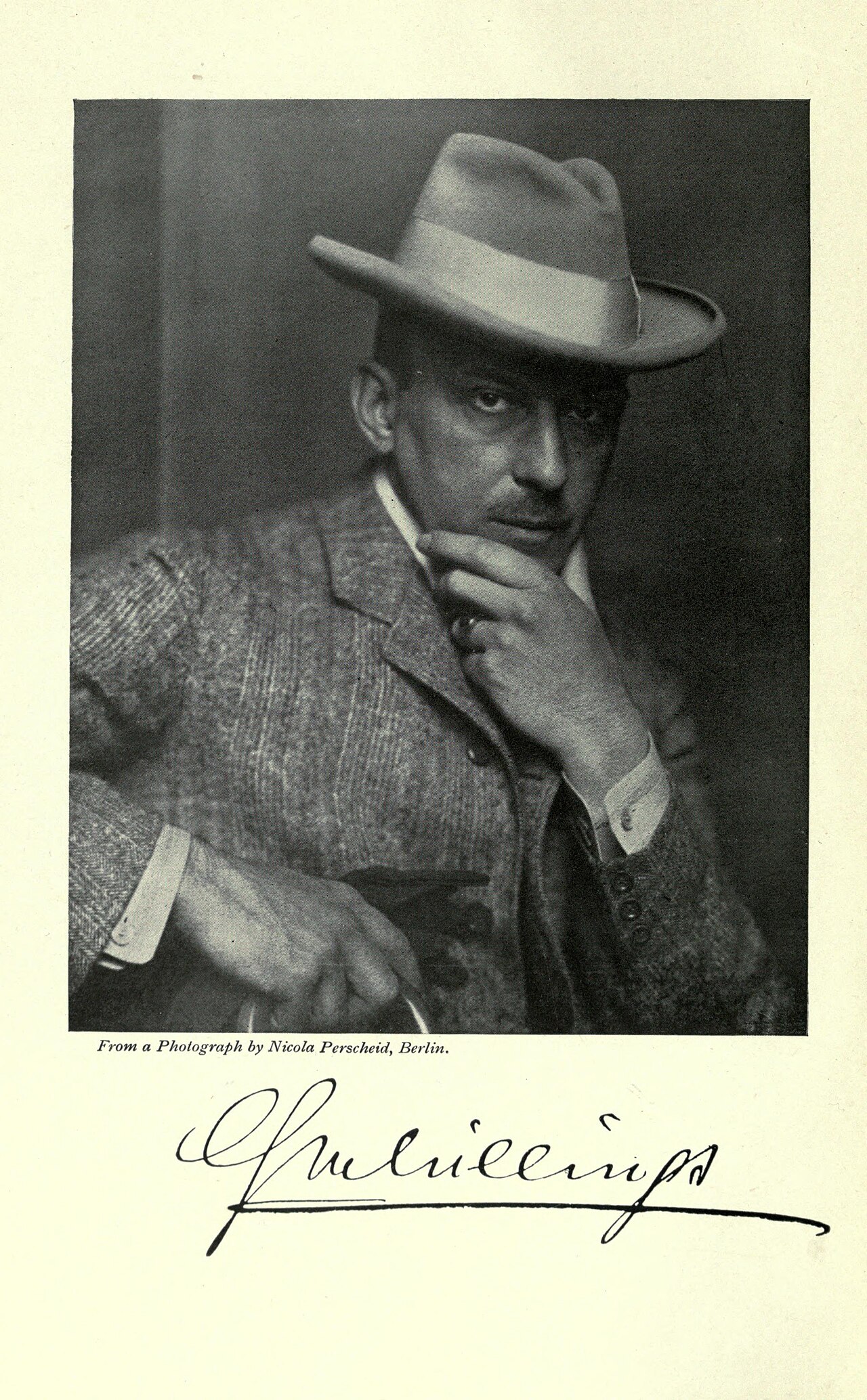 Showcase Roundup: The Wildest Builds This Week — In wildest Africa BHL23040878