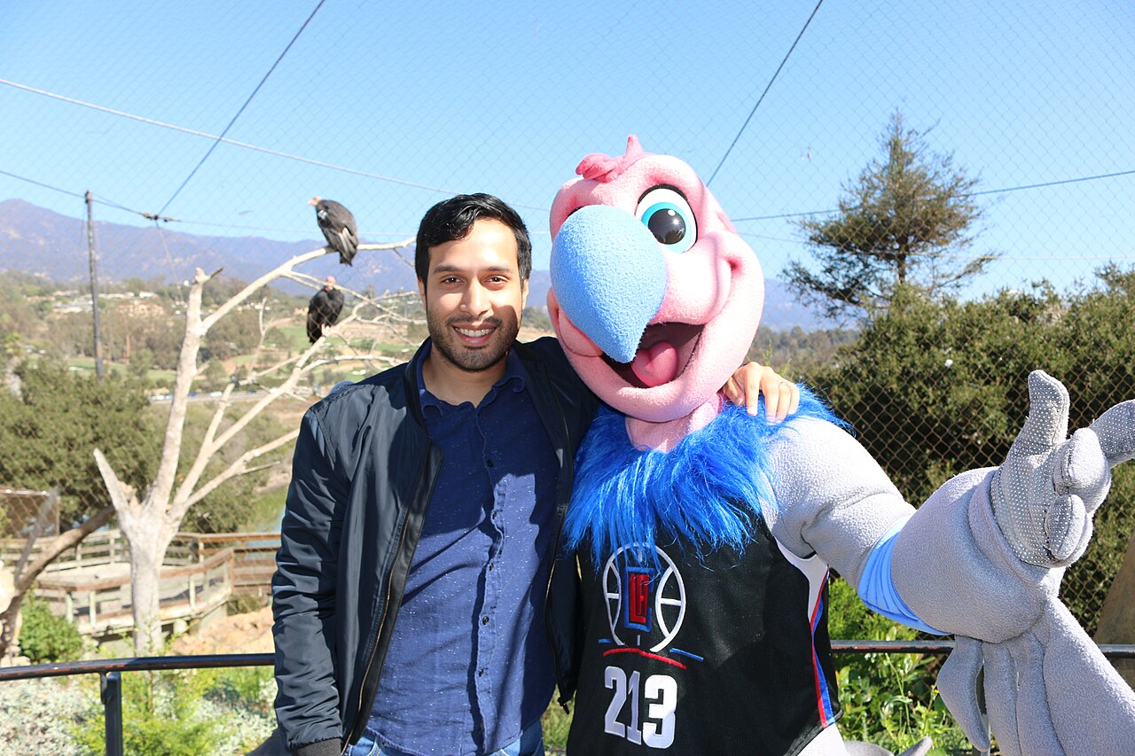 Hem.so Launches Interactive Universe of 700+ Code Multiplexers — Sami Khan, co-founder of Cerberus Interactive with Chuck the Condor at Condor Country launch event (30269783980)
