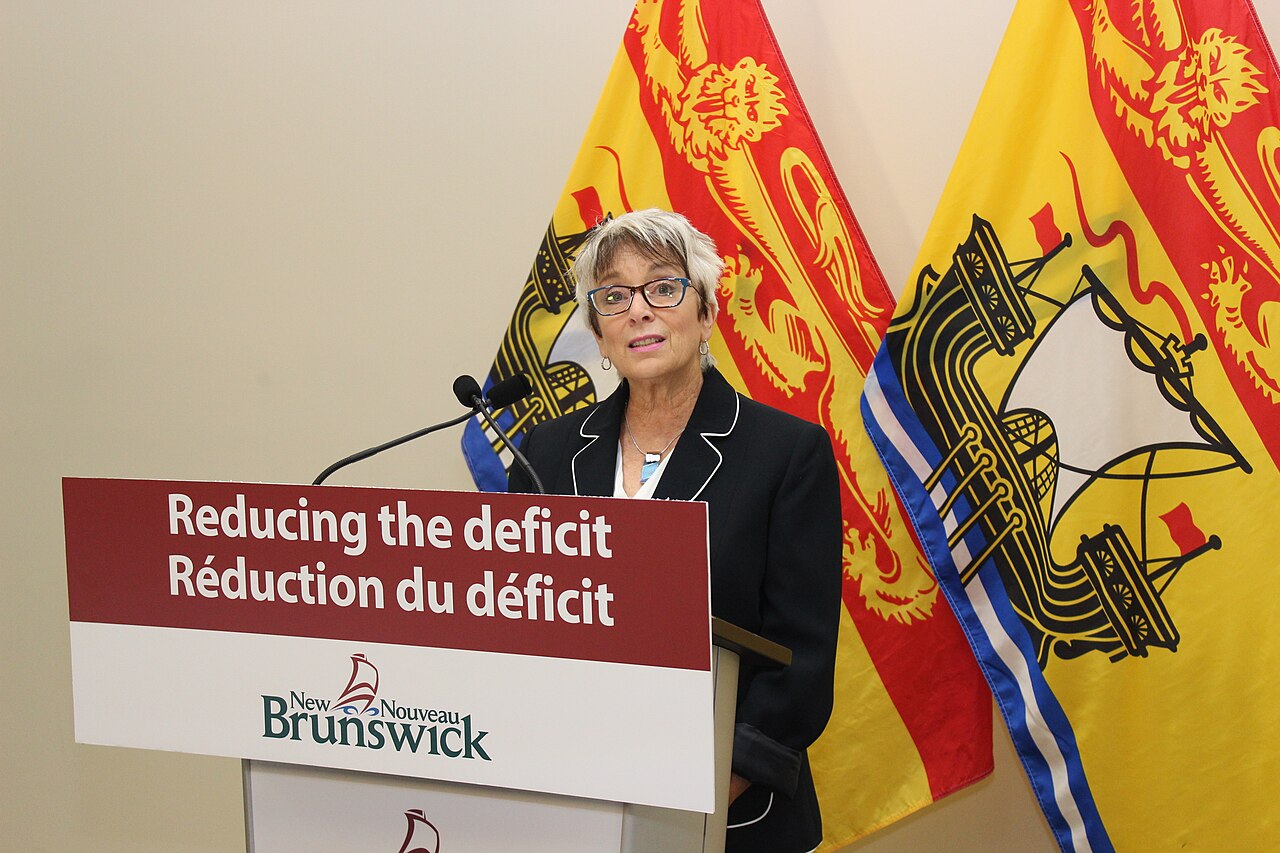 Trust Deficit Kills Chance of Immediate AI Pause as Industry Splits — Government reduces deficit and exceeds financial targets Le gouvernement réduit le déficit et dépasse ses objectifs financiers (37371891671)