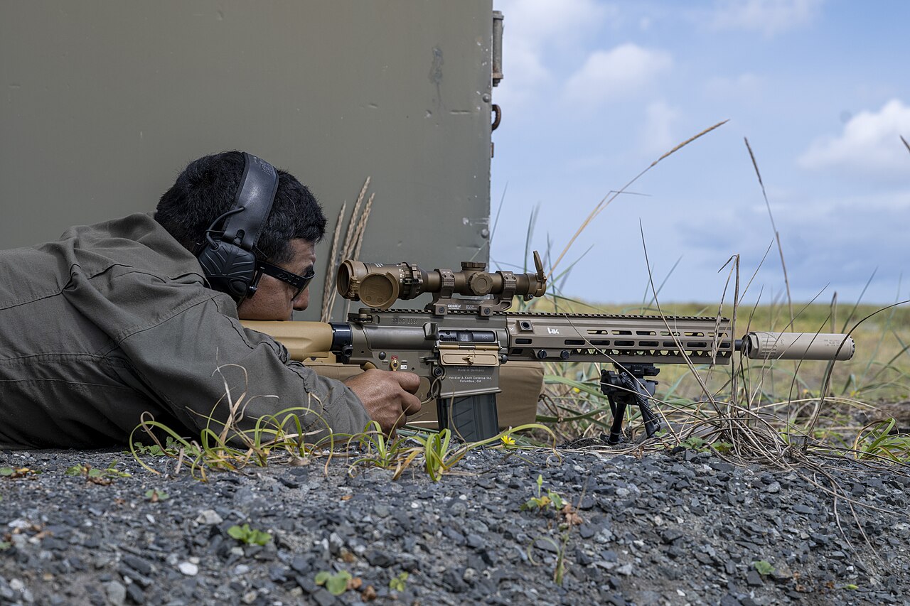 LLM Agents Defuse Bombs Over Noisy Channels Using Emergent Protocols — Operation Sentinel Samurai- Building Bonds and Defusing Bombs (8673124)