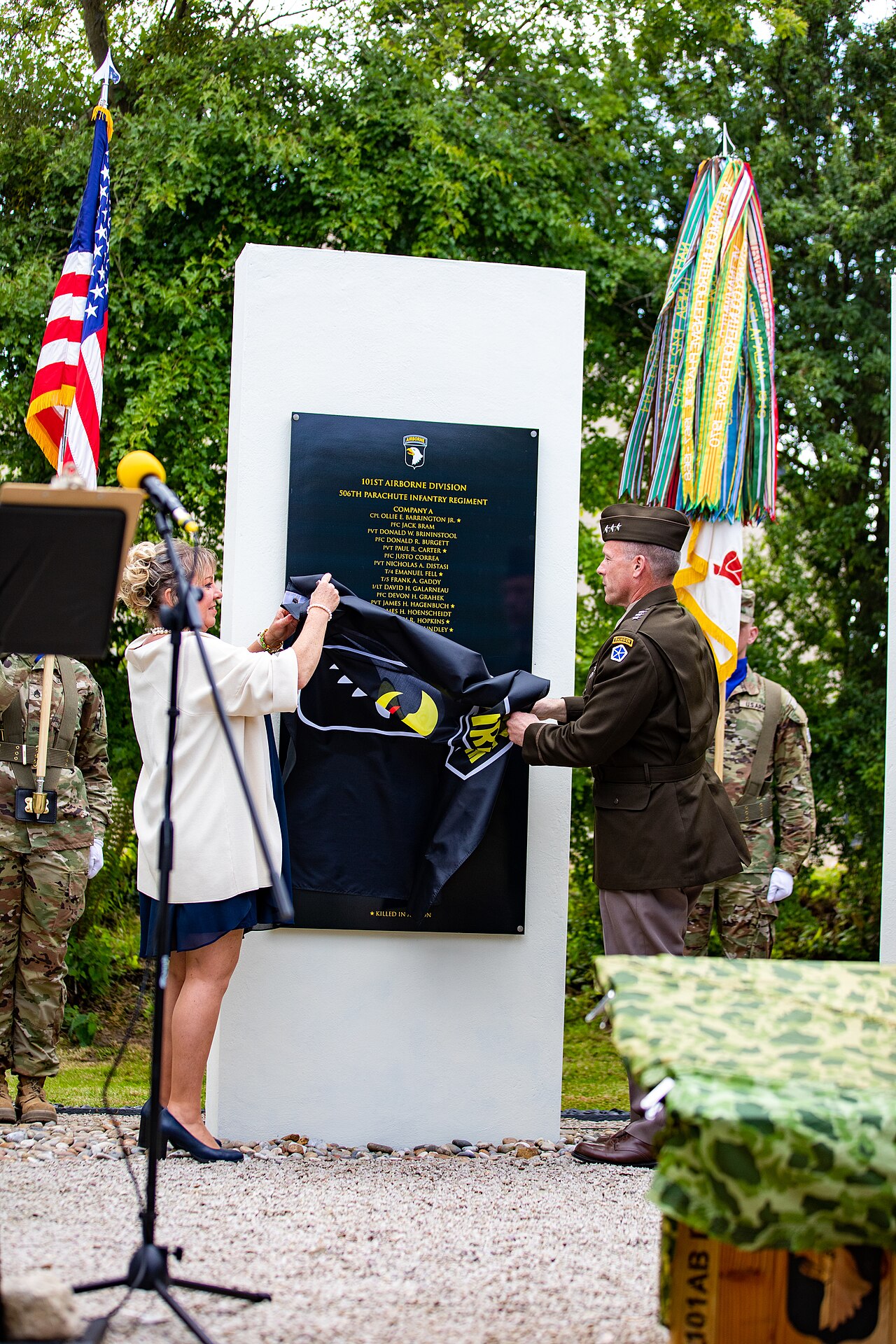 Eternal Unveils Dark.ai With Zero-Access Encryption Claims — 82nd Airborne Division & 101st Airborne Division Eternal Heroes Monument 2022 (7251700)