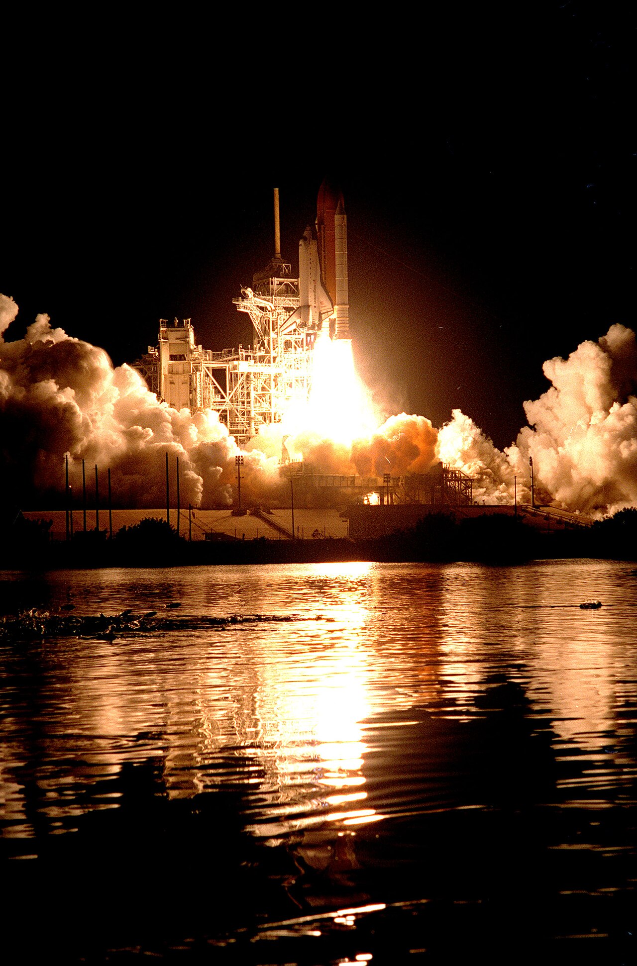 Nokku.ai Launches Resume Builder with Verified Certificates and Honest AI — Space Shuttle Endeavour launches on STS-88
